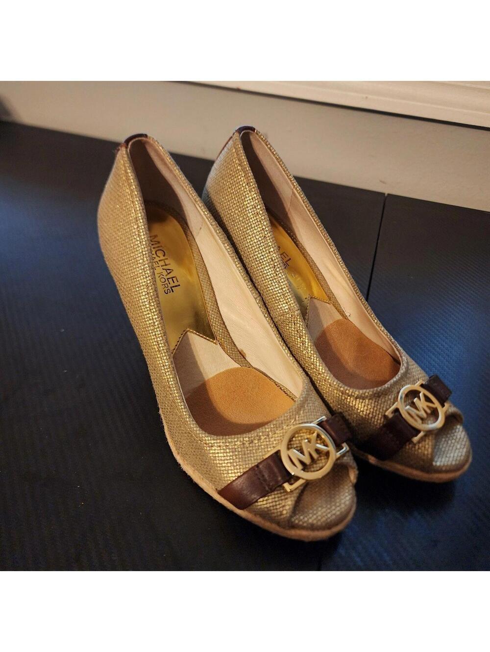 EUC CLEAN Michael Kors MEg Espadrille Wedge lightly worn 7M